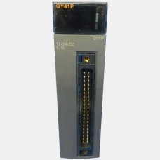 Moduł 32 wyjść tranzystorowych NPN QY41P Mitsubishi